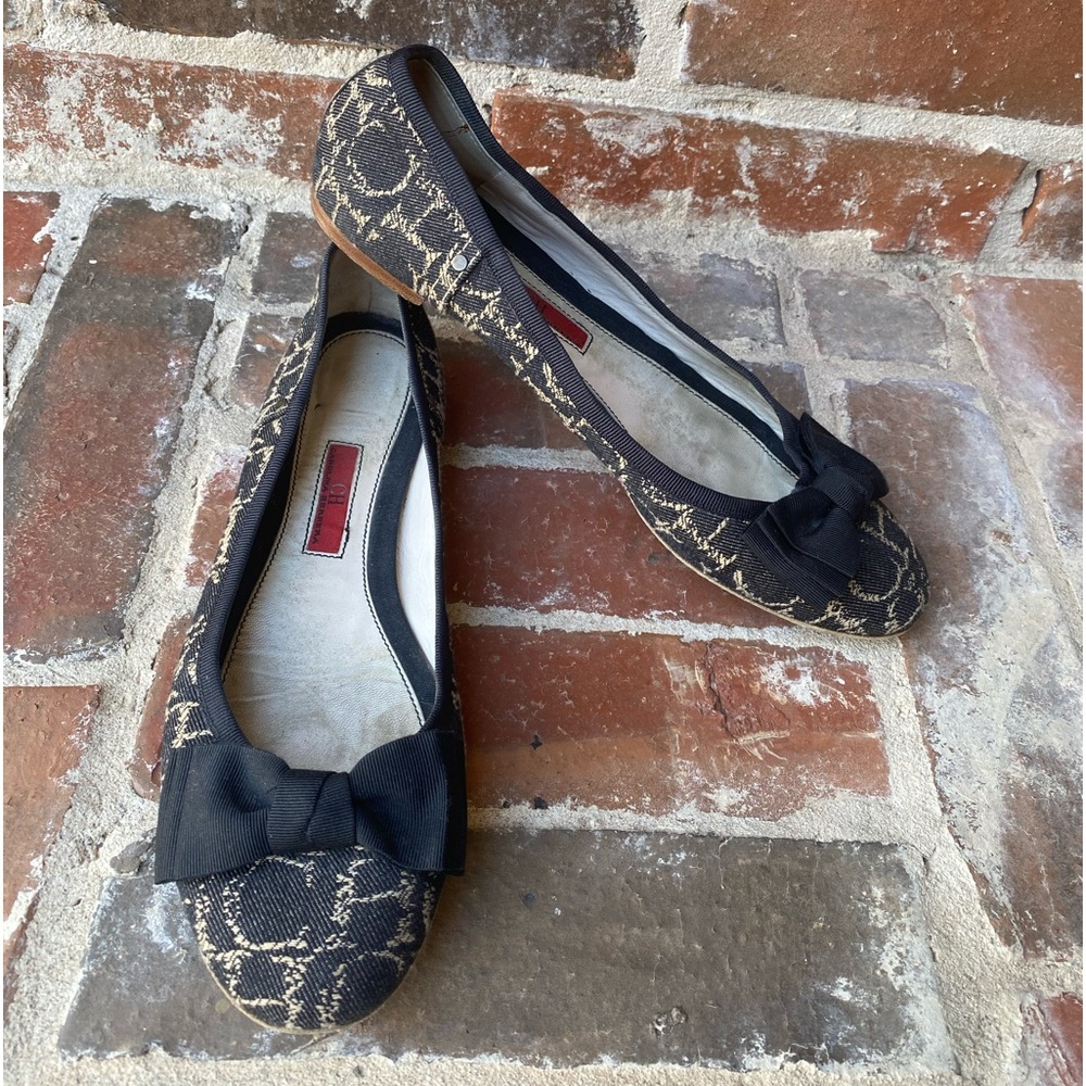 Carolina Herrera logo print ballet flats with bows Size 39